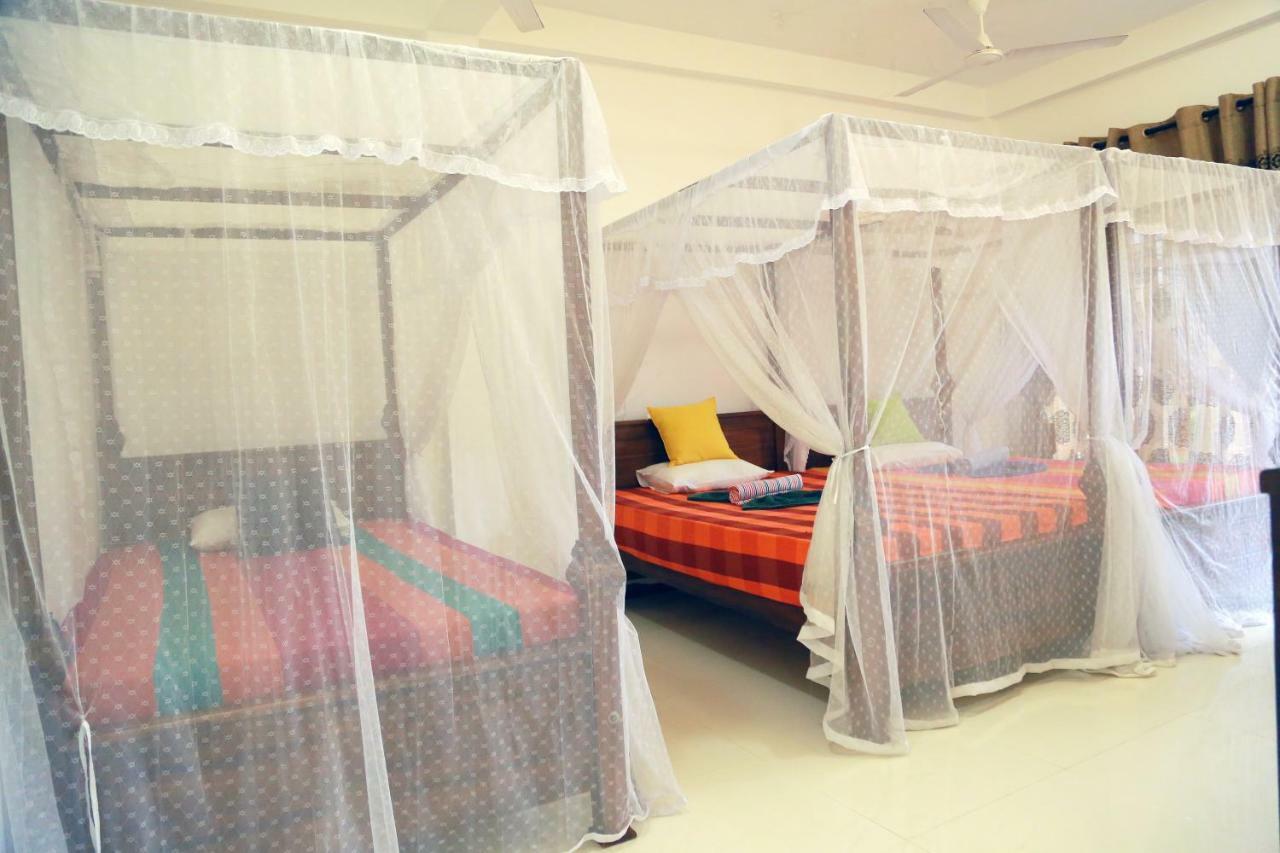Gihan Guesthouse Mirissa Bagian luar foto